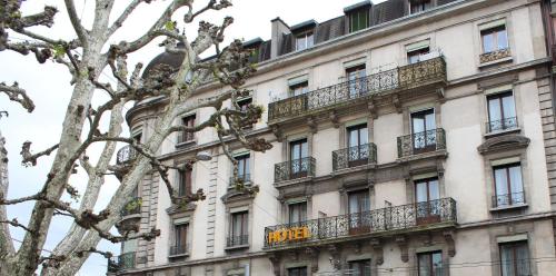 Utvendig, Hotel de Geneve in Genève Utvendig, Hotel de Geneve in Genève