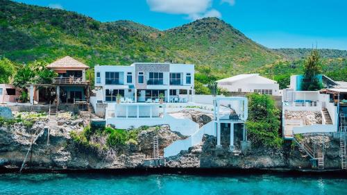 Magic Villa Oceanfront in Lagun Magic Villa Oceanfront in Lagun