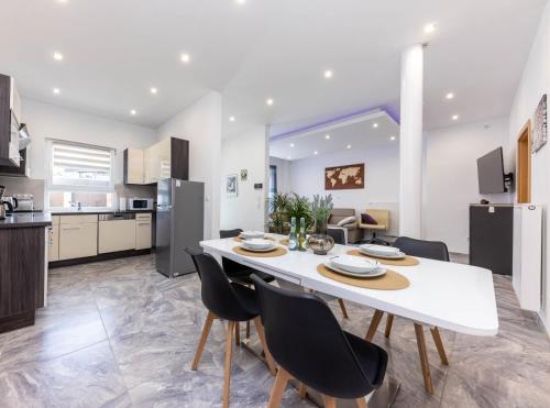 Létesítmények, Rheinland Apartments - Stilvolle, moderne Unterkunft mit kostenfreiem WLAN und Parkplatz in Andernach Létesítmények, Rheinland Apartments - Stilvolle, moderne Unterkunft mit kostenfreiem WLAN und Parkplatz in Andernach