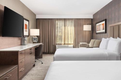 DoubleTree by Hilton Kitchener in Kitchener (ON) DoubleTree by Hilton Kitchener in Kitchener (ON)
