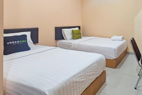 Urbanview MJ House Syariah Bandung in Soekarno Hatta Bypass Urbanview MJ House Syariah Bandung in Soekarno Hatta Bypass