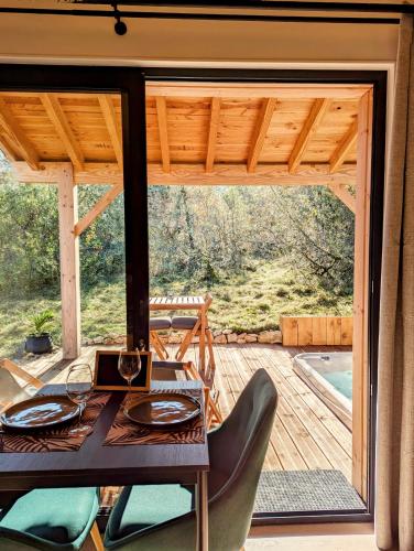 Aux Trois Chenes Lodges Spas in Mercues Aux Trois Chenes Lodges Spas in Mercues