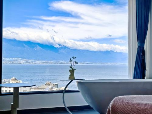 Vaade, 大理顾里海景别墅Dali Guli Sea View Villa Hotel in Dali Vaade, 大理顾里海景别墅Dali Guli Sea View Villa Hotel in Dali