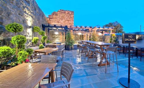 Kert, The Saltoun Inn in Broadsea Kert, The Saltoun Inn in Broadsea