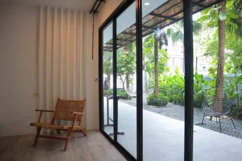 ピ ピ トンサイ プレイス17