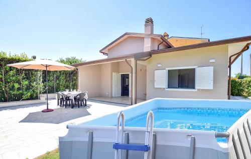 3 Bedroom Cozy Home In Piano Di Mommio