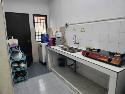 D'Haja 32 KLIA SEPANG with 2 Airconds & FREE WiFi near Mitsui Outlet Park Klia Sepang D'Haja 32 KLIA SEPANG with 2 Airconds & FREE WiFi near Mitsui Outlet Park Klia Sepang