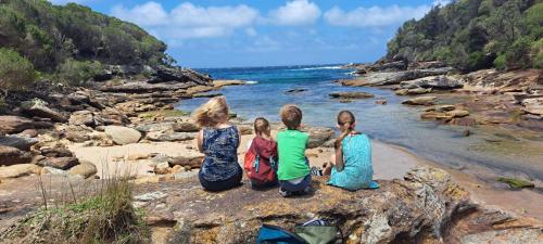 Közeli látványosságok, Oasis in Nature in Bundeena Közeli látványosságok, Oasis in Nature in Bundeena