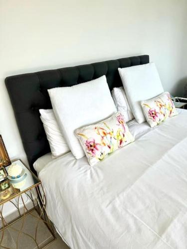 Athens Riviera Lux Flat, Lemos Vouliagmeni