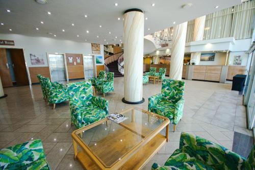 Exterior view, Gooderson Tropicana Hotel in Durban Exterior view, Gooderson Tropicana Hotel in Durban