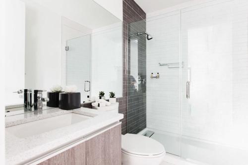 在meiguo.com看到的Dharma Home Suites Hoboken at Novia的介绍图片