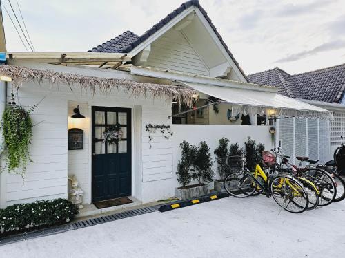 Sports and activities, Little Latte House - Chalong near Phuket Zoo Sports and activities, Little Latte House - Chalong near Phuket Zoo