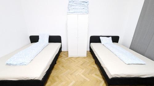 Apartment for 12P - 2 Minutes form Vienna Main Station