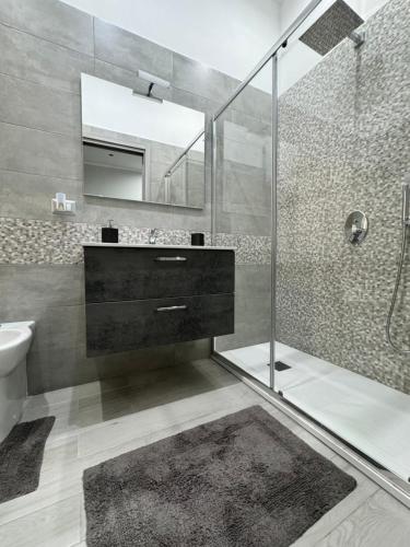 Ducha, Casa vacanza Zeus in Pozzuoli Ducha, Casa vacanza Zeus in Pozzuoli