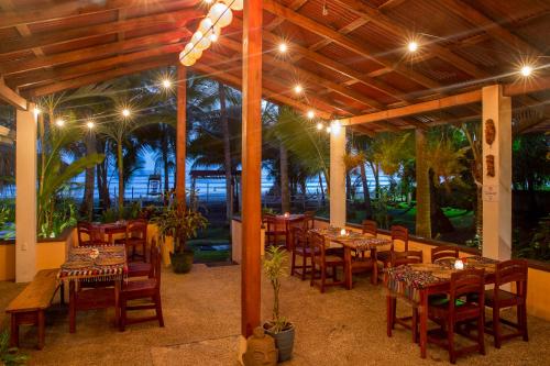 Étterem, Encantada Ocean Cottages in Esterillos Este Étterem, Encantada Ocean Cottages in Esterillos Este