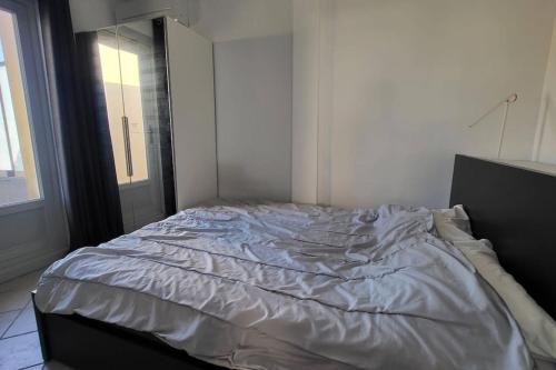 Romantic 1BR Escape with Sun-Rooftop Terrace