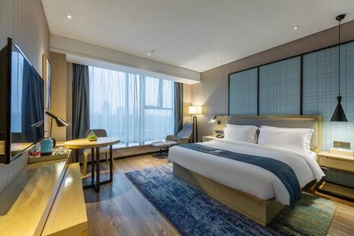 Echarm Hotel Wuhan Hanyang Wangjiawan Sixin Avenue Metro Station in Zhuankou Economic Development Zone Echarm Hotel Wuhan Hanyang Wangjiawan Sixin Avenue Metro Station in Zhuankou Economic Development Zone