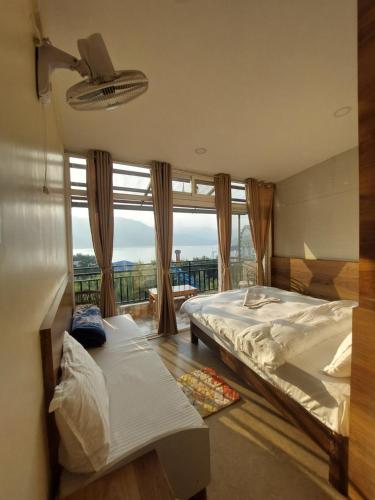 Hotel Lake Journey in Pokhara Hotel Lake Journey in Pokhara