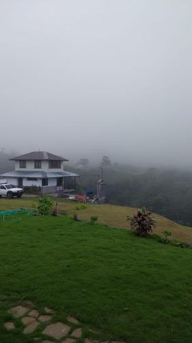 Cabaña Marys - privacidad y tranquilidad en las montañas de panamá (Cabana Marys - privacidad y tranquilidad en las montanas de panama) in La Laguna Cabaña Marys - privacidad y tranquilidad en las montañas de panamá (Cabana Marys - privacidad y tranquilidad en las montanas de panama) in La Laguna