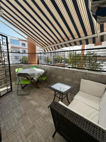 발코니/테라스, FAMILY COMFORT HOUSE - Extension Al Fiddia in 다흘라 발코니/테라스, FAMILY COMFORT HOUSE - Extension Al Fiddia in 다흘라