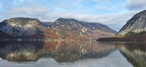 View, Im Echerntal in Hallstatt View, Im Echerntal in Hallstatt