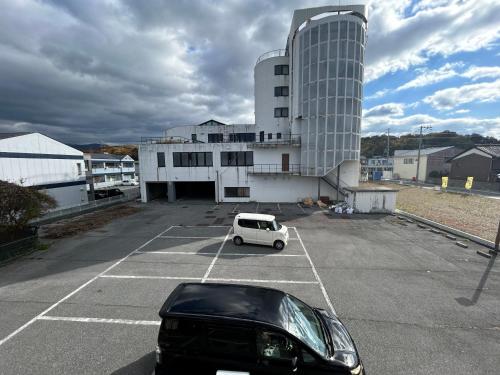 彦根びわこホテル裏のマンション 一室貸し切り50台無料駐車場付き台所あり自転車貸出可 BbQ可 ペット同伴可 in Hikone 彦根びわこホテル裏のマンション 一室貸し切り50台無料駐車場付き台所あり自転車貸出可 BbQ可 ペット同伴可 in Hikone