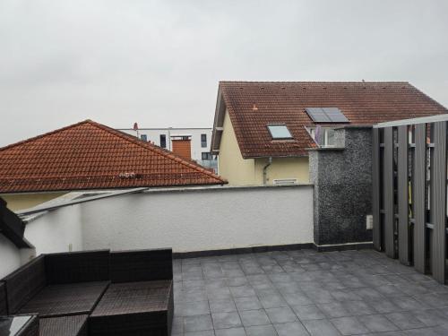 陽台/露台, Parkplatze, Einzelbetten, 2 Balkone, fast Wi-Fi 100 Mbit, Homeoffice, Aufzug, lichtdurchflutet, Pano in 埃爾倫塞 陽台/露台, Parkplatze, Einzelbetten, 2 Balkone, fast Wi-Fi 100 Mbit, Homeoffice, Aufzug, lichtdurchflutet, Pano in 埃爾倫塞