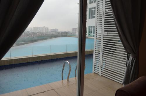Swimming pool, KSL Hotel & Resort in Johor Bahru Swimming pool, KSL Hotel & Resort in Johor Bahru