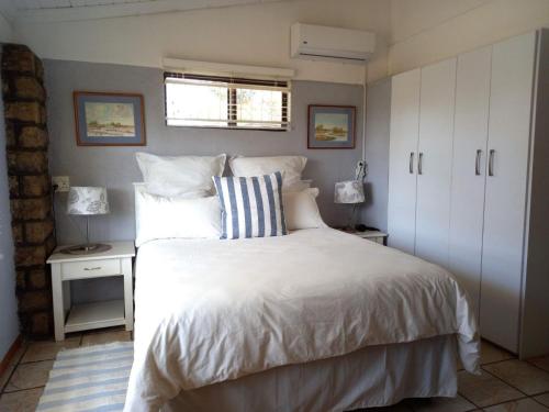 Alwynskop Guest house in Quthing Alwynskop Guest house in Quthing
