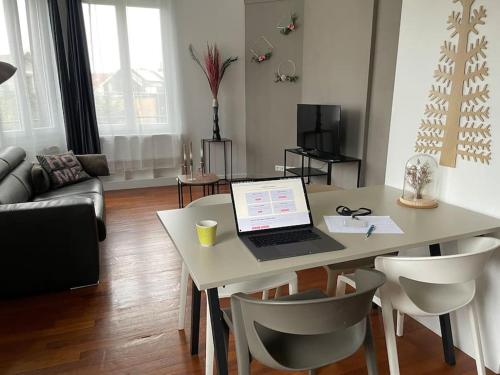 Visiter et travailler pres de Paris - Kalula in Clamart Visiter et travailler pres de Paris - Kalula in Clamart
