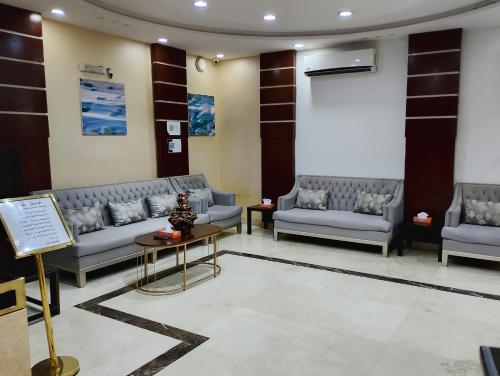 سحاب لبن للشقق المخدومة in Dhahrat Laban سحاب لبن للشقق المخدومة in Dhahrat Laban