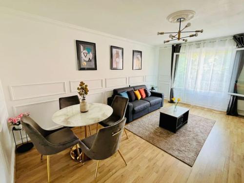 Chic Appartement Design et Securise avec parking, Proche Paris I CDG in 勒布爾熱 Chic Appartement Design et Securise avec parking, Proche Paris I CDG in 勒布爾熱