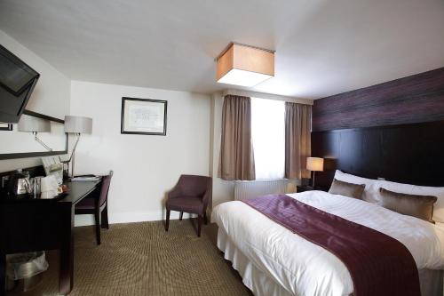 This photo about The King's Highway Wetherspoon shared on HyHotel.com