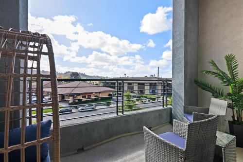 Balcony/terrace, Smitten by San Diego - 4-bed 3,5-bath in Grantville Balcony/terrace, Smitten by San Diego - 4-bed 3,5-bath in Grantville