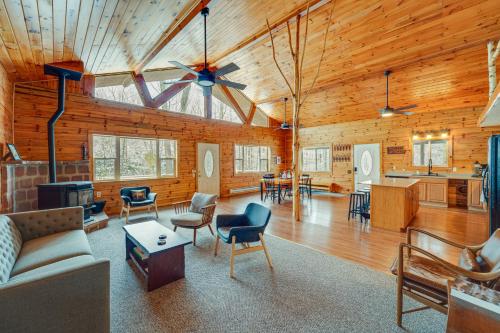 Oswegatchie River Cabin with Kayaks and Fire Pit! in Canton (NY) Oswegatchie River Cabin with Kayaks and Fire Pit! in Canton (NY)