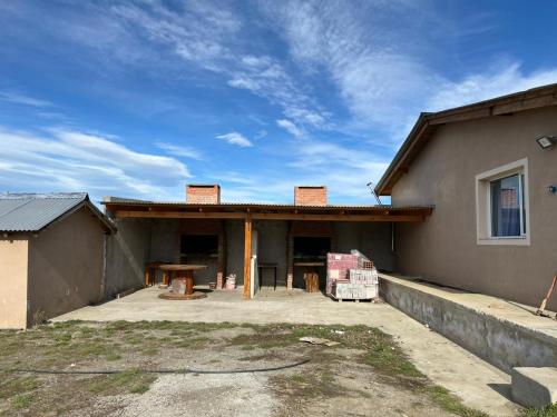 Létesítmények, Departamentos El Alamo in Comandante Luis Piedrabuena Létesítmények, Departamentos El Alamo in Comandante Luis Piedrabuena