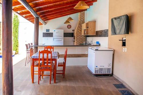 Kitchen, Casa c/4 quartos e Piscina - Excelente localizacao in Jardim Paraiso Kitchen, Casa c/4 quartos e Piscina - Excelente localizacao in Jardim Paraiso