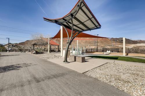 Közeli látványosságok, Oasis on Lake Las Vegas in Las Vegas-tó Közeli látványosságok, Oasis on Lake Las Vegas in Las Vegas-tó