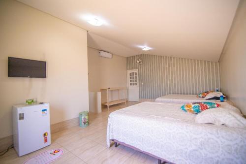 Casa c/4 quartos e Piscina - Excelente localizacao in Jardim Paraiso Casa c/4 quartos e Piscina - Excelente localizacao in Jardim Paraiso