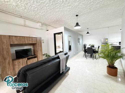 Apartamentos Amoblados En La Circunvalar Cerca a Parque Arboleda y Parque La Rebeca, Por Parceros Gr in 비야비센시오 Apartamentos Amoblados En La Circunvalar Cerca a Parque Arboleda y Parque La Rebeca, Por Parceros Gr in 비야비센시오