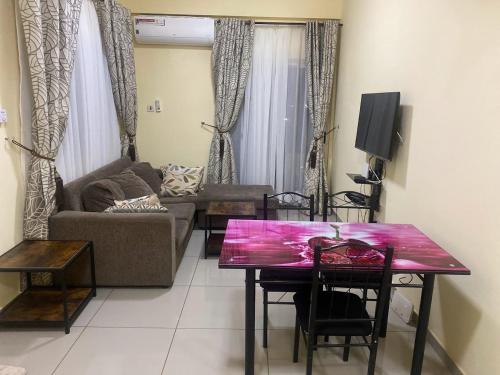 Luxury Tema community 25 gated1-bedroom apartment - Fivehills homes in 特馬 Luxury Tema community 25 gated1-bedroom apartment - Fivehills homes in 特馬