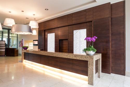 ردهة, فندق ميركيور شيفيلد سانت بولز (Mercure Sheffield St Pauls Hotel) in شيفيلد ردهة, فندق ميركيور شيفيلد سانت بولز (Mercure Sheffield St Pauls Hotel) in شيفيلد