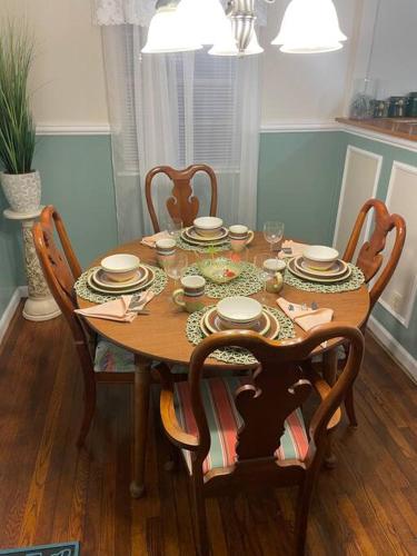 Létesítmények, Cozy Home 5 Mins From I95 Train Beach Shopping in Stratford (Connecticut) Létesítmények, Cozy Home 5 Mins From I95 Train Beach Shopping in Stratford (Connecticut)