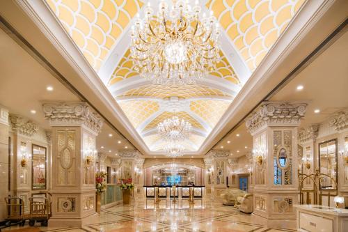 Lobby, Rio Hotel Macau near St. Dominic's Church Lobby, Rio Hotel Macau near St. Dominic's Church