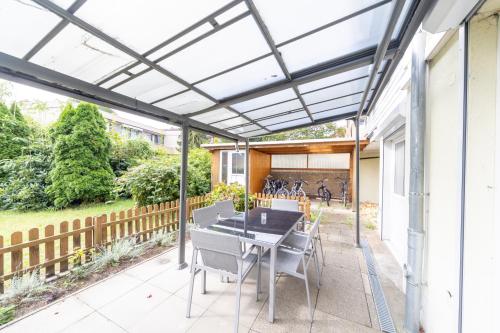Erkély/terasz, OARA Comfort Home, Komfort Wohnung 58qm mit Terrasse in Geesthacht Erkély/terasz, OARA Comfort Home, Komfort Wohnung 58qm mit Terrasse in Geesthacht