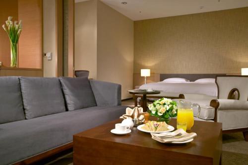 Food and beverages, City Suites - Gateway Hotel in Taoyuan Food and beverages, City Suites - Gateway Hotel in Taoyuan
