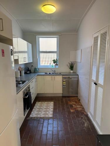 3 Bedroom Beach House in Coogee near Coogee Beach 3 Bedroom Beach House in Coogee near Coogee Beach