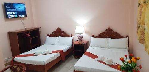 Queenslander Hotel and Restaurant in 阿拉明諾斯市 Queenslander Hotel and Restaurant in 阿拉明諾斯市