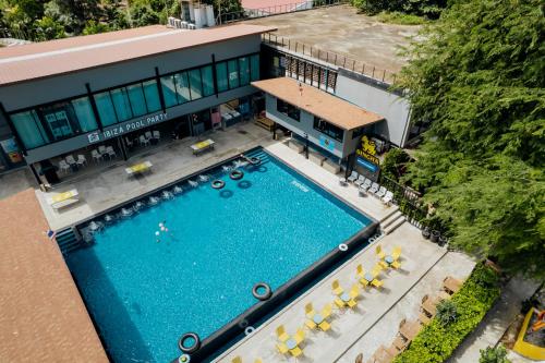 Swimming pool, Ibiza House Phi Phi in Ko Phi Phi Swimming pool, Ibiza House Phi Phi in Ko Phi Phi