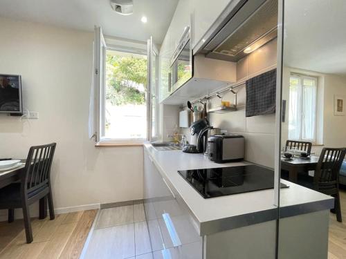 Appart Jouy N4 proche HEC Rer C in جوي-آن-جوزا Appart Jouy N4 proche HEC Rer C in جوي-آن-جوزا